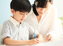 自治体より受給者証が発行されましたら、利用開始となります。ご家族と一緒に考えながら個別指導計画書を作成し、計画に基づき指導を進めていきます。