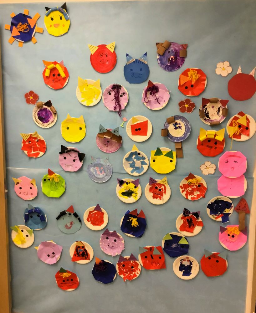 ハビー関内教室_壁面工作・写真1