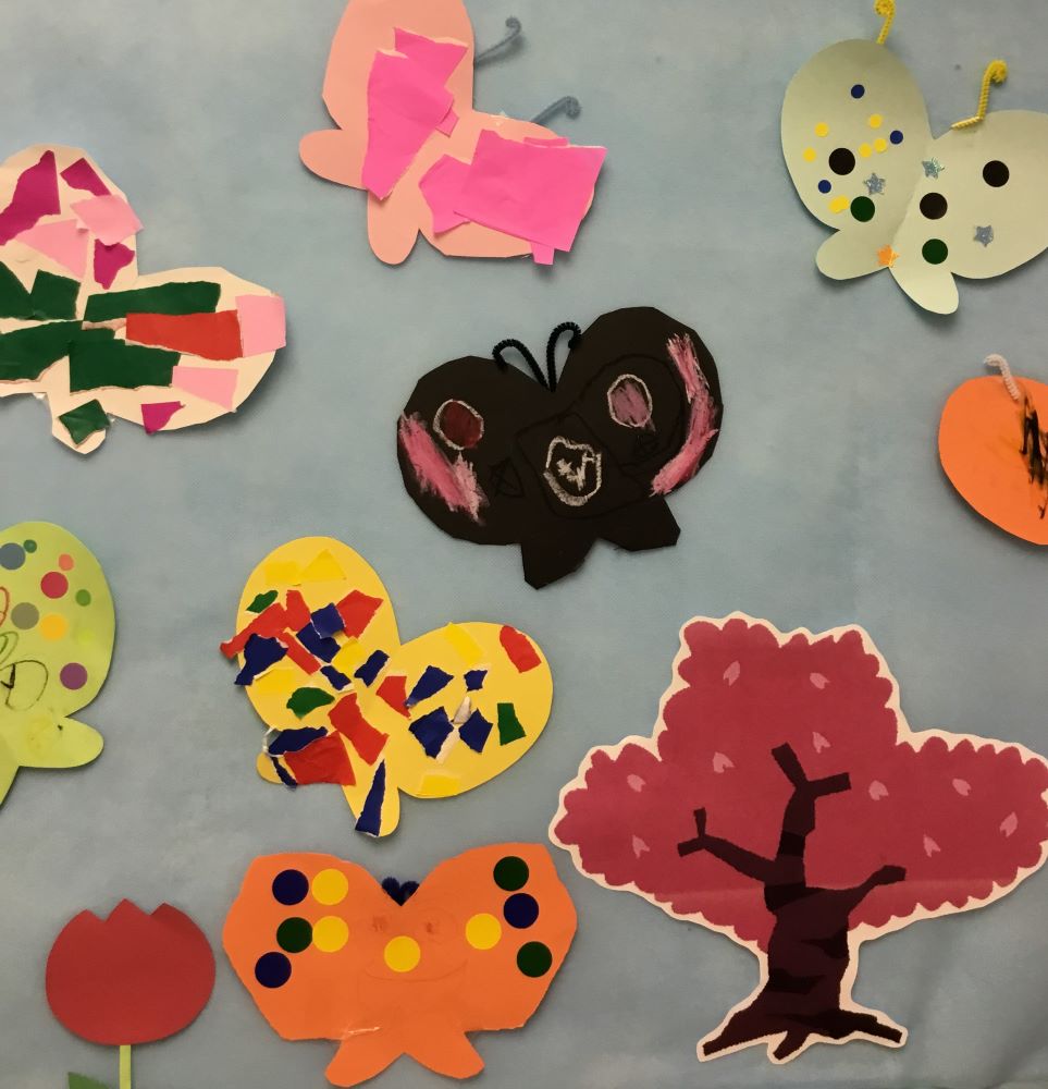 ハビー関内教室_4月壁面製作2